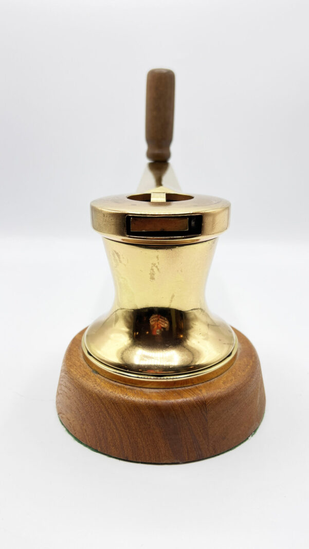 Main-Mast Winch, 1955 Newporter Ketch "Stowaway", Norfolk, VA - Image 6