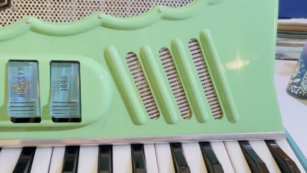 Funky 50's Era Green & Teal Crucianelli Video 120 Bass 3/4 LMH Piano Accordion - Image 12